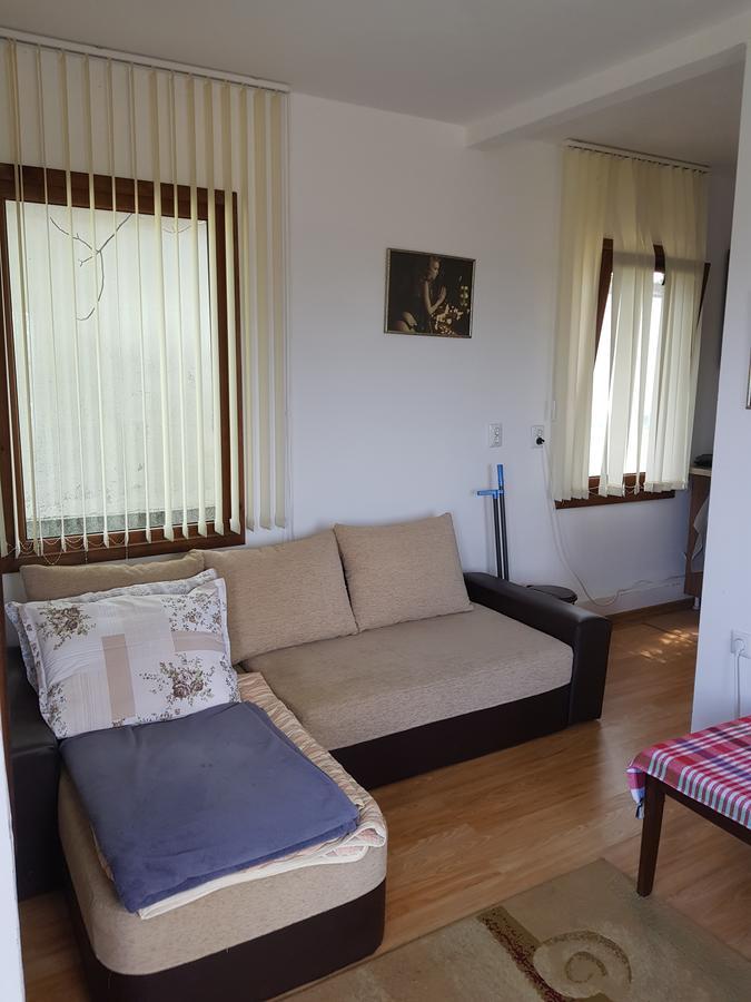 Bungalow Megi Hotel Nadezhda Kültér fotó